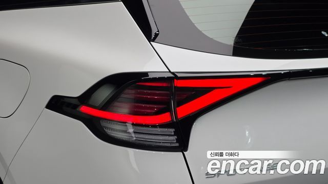 Kia Sportage (V) Gasoline 1.6 Turbo 2WD Signature 2023 — фото 23