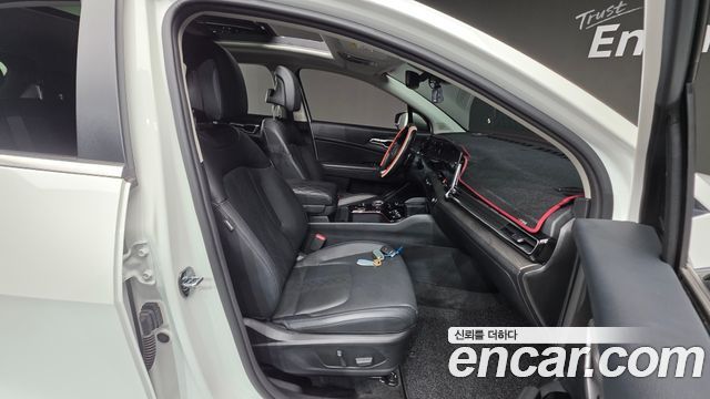 Kia Sportage (V) Gasoline 1.6 Turbo 2WD Signature 2023 — фото 26