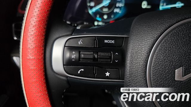 Kia Sportage (V) Gasoline 1.6 Turbo 2WD Signature 2023 — фото 33
