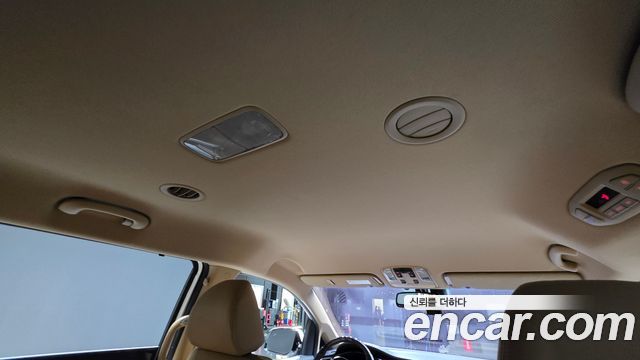 Kia Carnival 7-seater Limousine President 2017 — фото 18