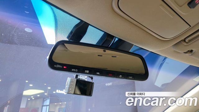 Kia Carnival 7-seater Limousine President 2017 — фото 28