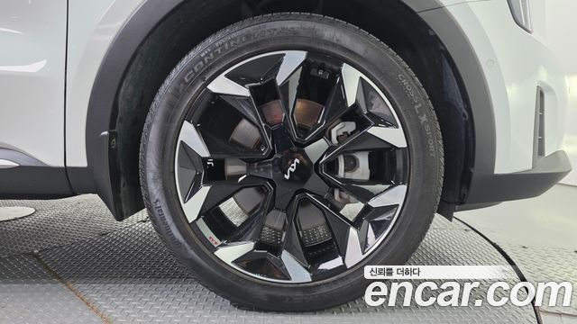 Kia Sorento (IV) Gasoline 2.5T 2WD Noblesse 2025 — фото 5