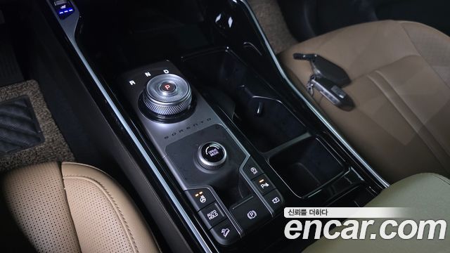 Kia Sorento (IV) Gasoline 2.5T 2WD Noblesse 2025 — фото 9