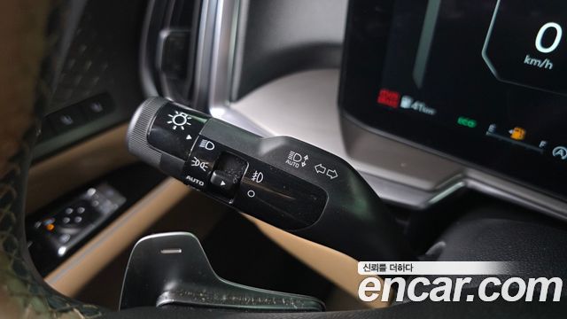 Kia Sorento (IV) Gasoline 2.5T 2WD Noblesse 2025 — фото 33