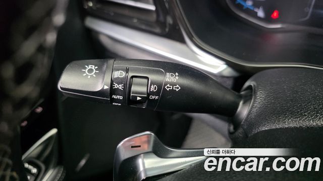 Kia Niro 1.6 PHEV Noblesse Special 2020 — фото 30