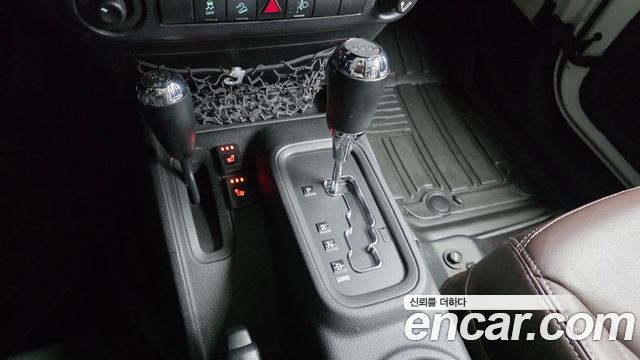 Jeep Wrangler (JK) 2.8 Diesel Rubicon 4Door 2015 — фото 9