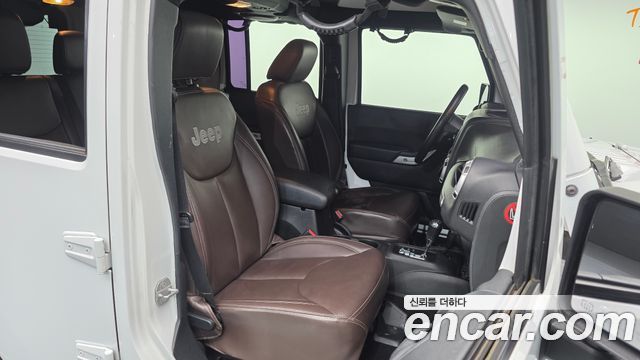 Jeep Wrangler (JK) 2.8 Diesel Rubicon 4Door 2015 — фото 12