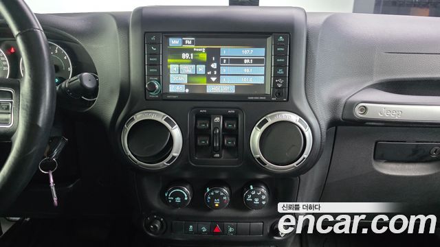 Jeep Wrangler (JK) 2.8 Diesel Rubicon 4Door 2015 — фото 14