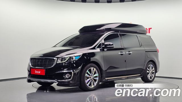 Kia Carnival 9-seater Hi-Limousine Prestige