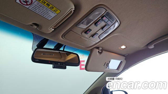 Kia Carnival 9-seater Hi-Limousine Prestige 2018 — фото 31