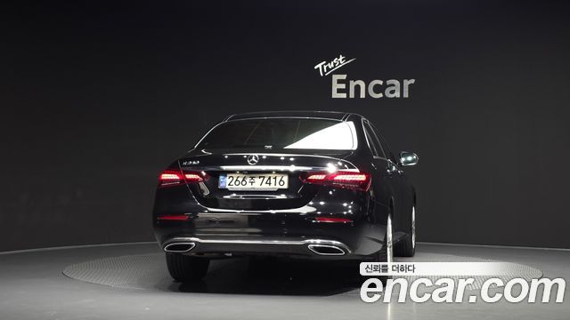 Mercedes-Benz E-Class (W213) E250 Exclusive 2021 — фото 4