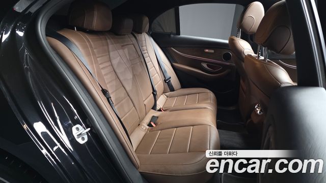 Mercedes-Benz E-Class (W213) E250 Exclusive 2021 — фото 16