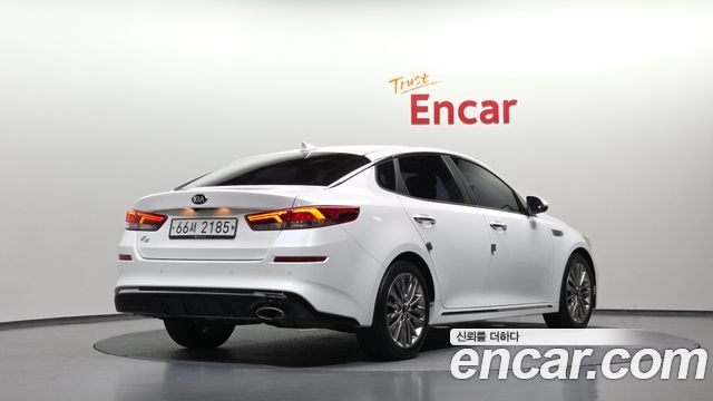 Kia K5 (II) 2.0 Prestige 2019 — фото 2