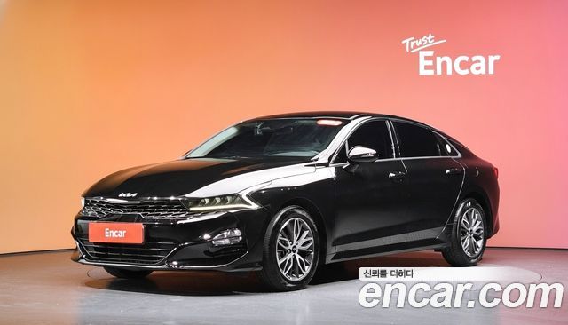 Kia K5 (III) 2.0 Trendy 2023 — фото 1