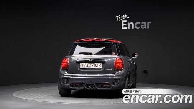 MINI Cooper S JCW 3rd Generation 2019 — фото 4