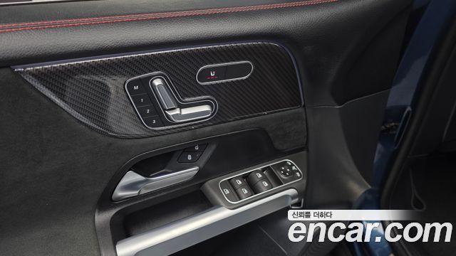 Mercedes-Benz GLB-Class (X247) AMG GLB35 4MATIC 2023 — фото 20