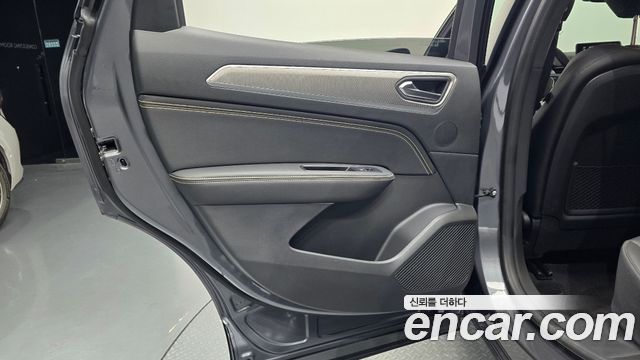 Renault Korea Arkana 1.6 GTe Iconic 2027 — фото 25