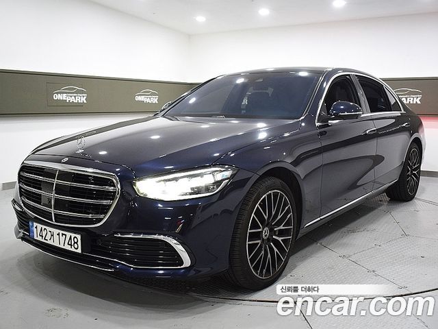 Mercedes-Benz S-Class (W223) S580L 4MATIC 2022 — фото 1