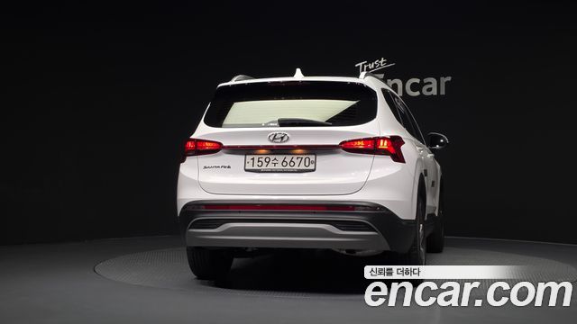 Hyundai Santa Fe Diesel 2.2 2WD Premium Choice 2021 — фото 4