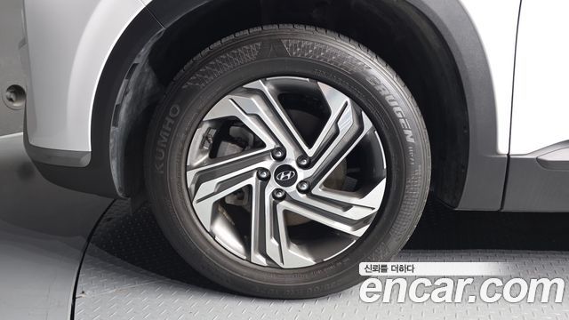 Hyundai Santa Fe Diesel 2.2 2WD Premium Choice 2021 — фото 5