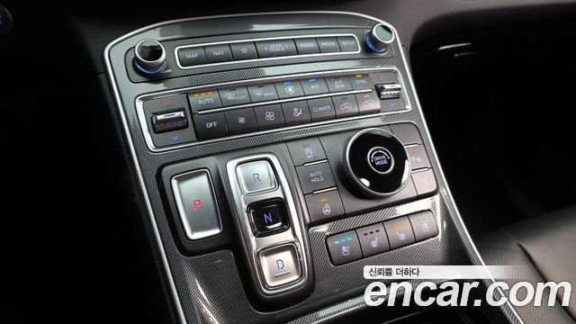 Hyundai Santa Fe Diesel 2.2 2WD Premium Choice 2021 — фото 9