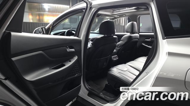Hyundai Santa Fe Diesel 2.2 2WD Premium Choice 2021 — фото 26