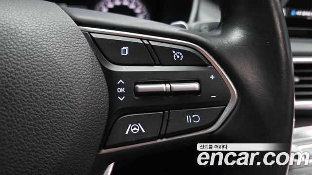 Hyundai Santa Fe Diesel 2.2 2WD Premium Choice 2021 — фото 31