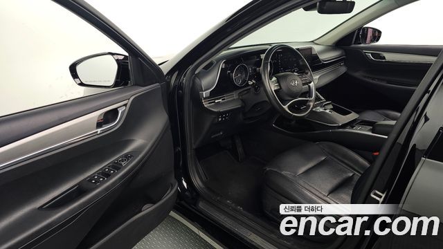 Hyundai Grandeur (IG) 3.0 LPi Rent Car Modern 2023 — фото 10