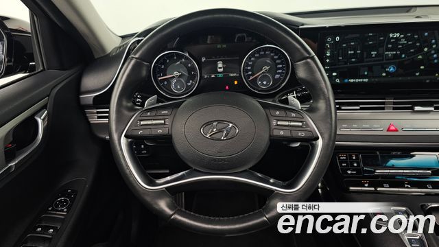 Hyundai Grandeur (IG) 3.0 LPi Rent Car Modern 2023 — фото 13