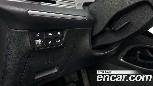 Hyundai Grandeur (IG) 3.0 LPi Rent Car Modern 2023 — фото 27