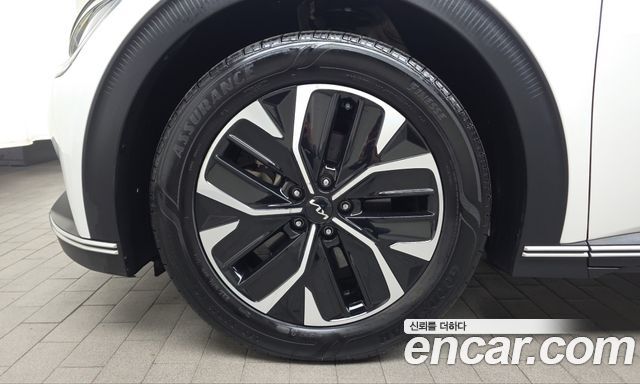 Kia EV6 Long Range 4WD Air 2022 — фото 5