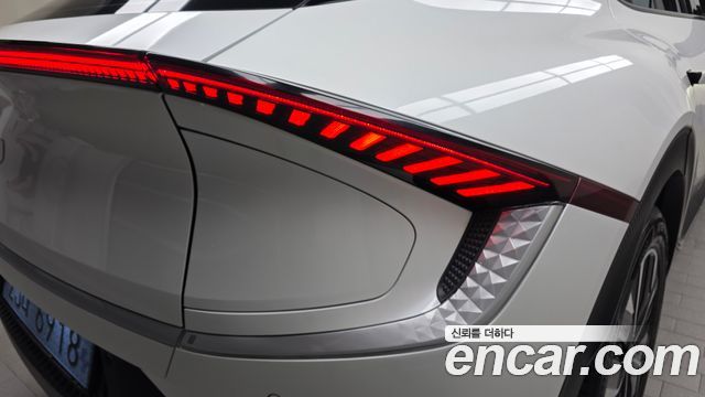 Kia EV6 Long Range 4WD Air 2022 — фото 23