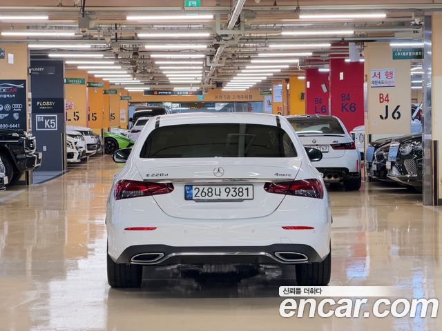 Mercedes-Benz E-Class (W213) E220d 4MATIC AMG Line 2021 — фото 4