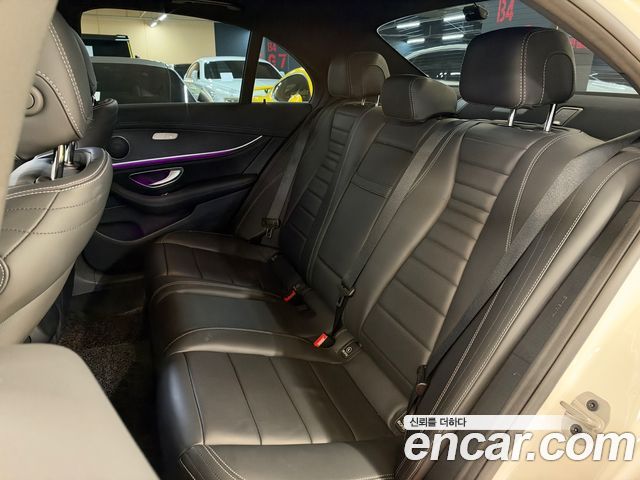 Mercedes-Benz E-Class (W213) E220d 4MATIC AMG Line 2021 — фото 20