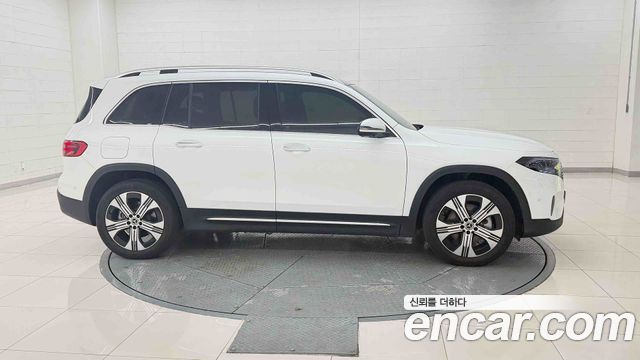 Mercedes-Benz EQB (X243) EQB300 4MATIC Progressive 2026 — фото 5