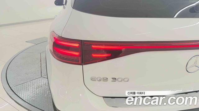 Mercedes-Benz EQB (X243) EQB300 4MATIC Progressive 2026 — фото 10
