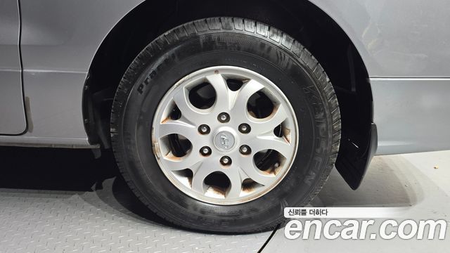 Hyundai Grand Starex 12-Seater Wagon CVX Deluxe 2013 — фото 21