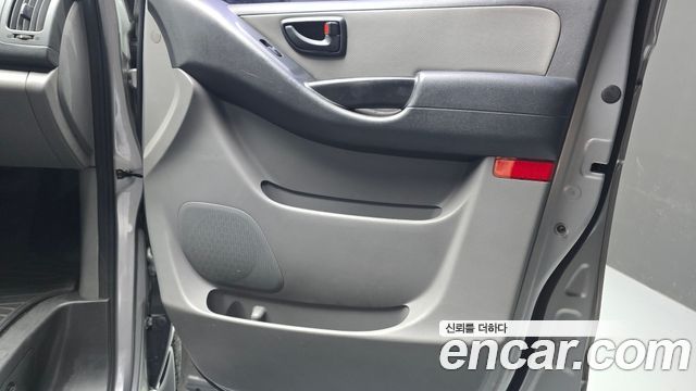 Hyundai Grand Starex 12-Seater Wagon CVX Deluxe 2013 — фото 25