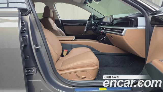 Hyundai Grandeur (GN7) 2,5 Gasoline 2WD Premium 2024 — фото 26