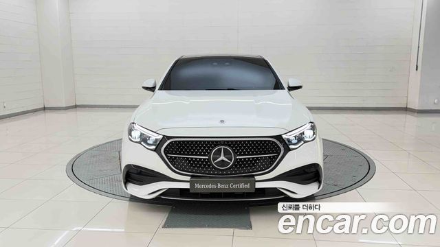 Mercedes-Benz E-Class (W214) E300 4MATIC AMG Line 2025 — фото 7