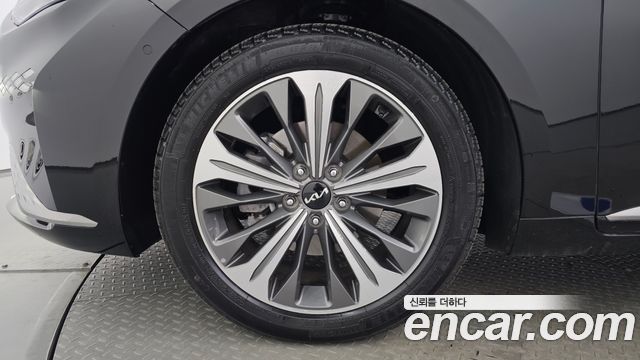 Kia K8 Hybrid Signature Special 2024 — фото 5