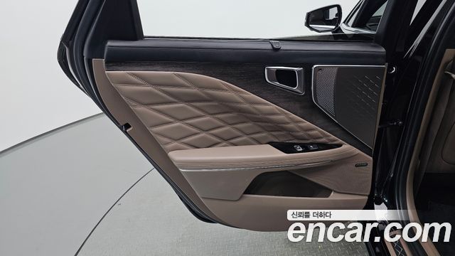 Kia K8 Hybrid Signature Special 2024 — фото 31