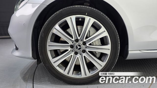 Mercedes-Benz E-Class (W213) E400 4MATIC Exclusive 2017 — фото 5