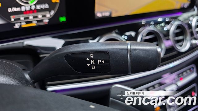 Mercedes-Benz E-Class (W213) E400 4MATIC Exclusive 2017 — фото 9
