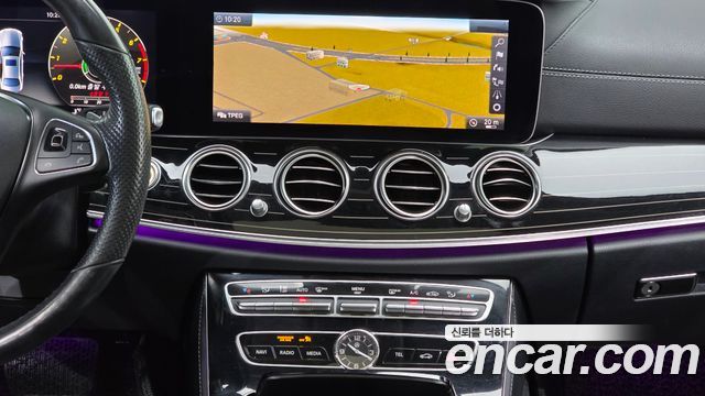 Mercedes-Benz E-Class (W213) E400 4MATIC Exclusive 2017 — фото 17