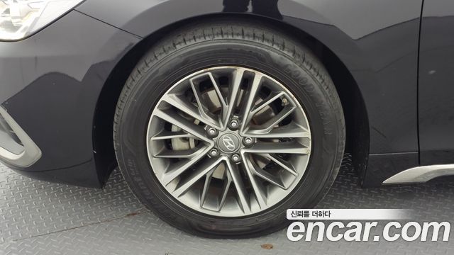 Hyundai Grandeur (IG) 2.4 Modern 2017 — фото 5