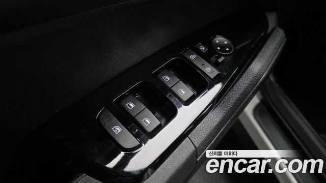Kia Sportage (V) Gasoline 1.6 Turbo 2WD Prestige 2024 — фото 13