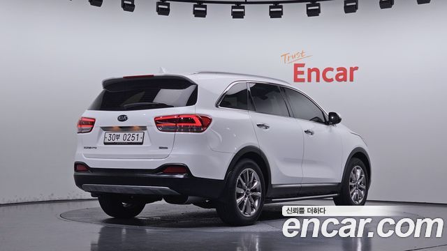 Kia Sorento Diesel 2.0 2WD Noblesse 2017 — фото 2