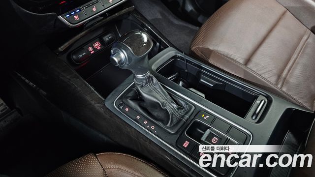 Kia Sorento Diesel 2.0 2WD Noblesse 2017 — фото 9