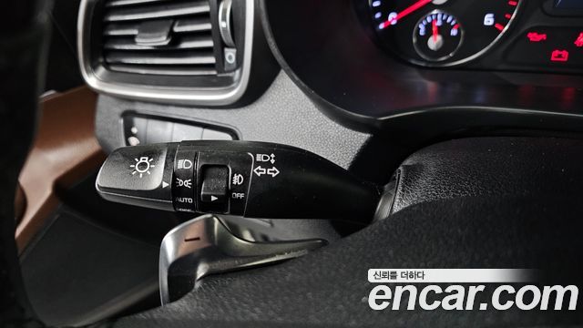 Kia Sorento Diesel 2.0 2WD Noblesse 2017 — фото 13